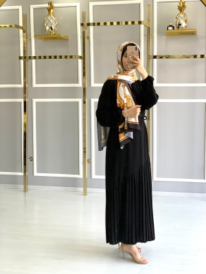 Zehra Uçar - Pliseli Manolya Elbise Siyah